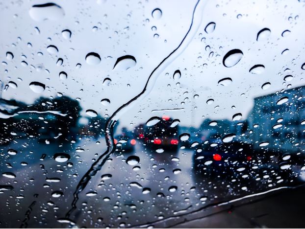 5 Things You Should Know About Driving in the Rain